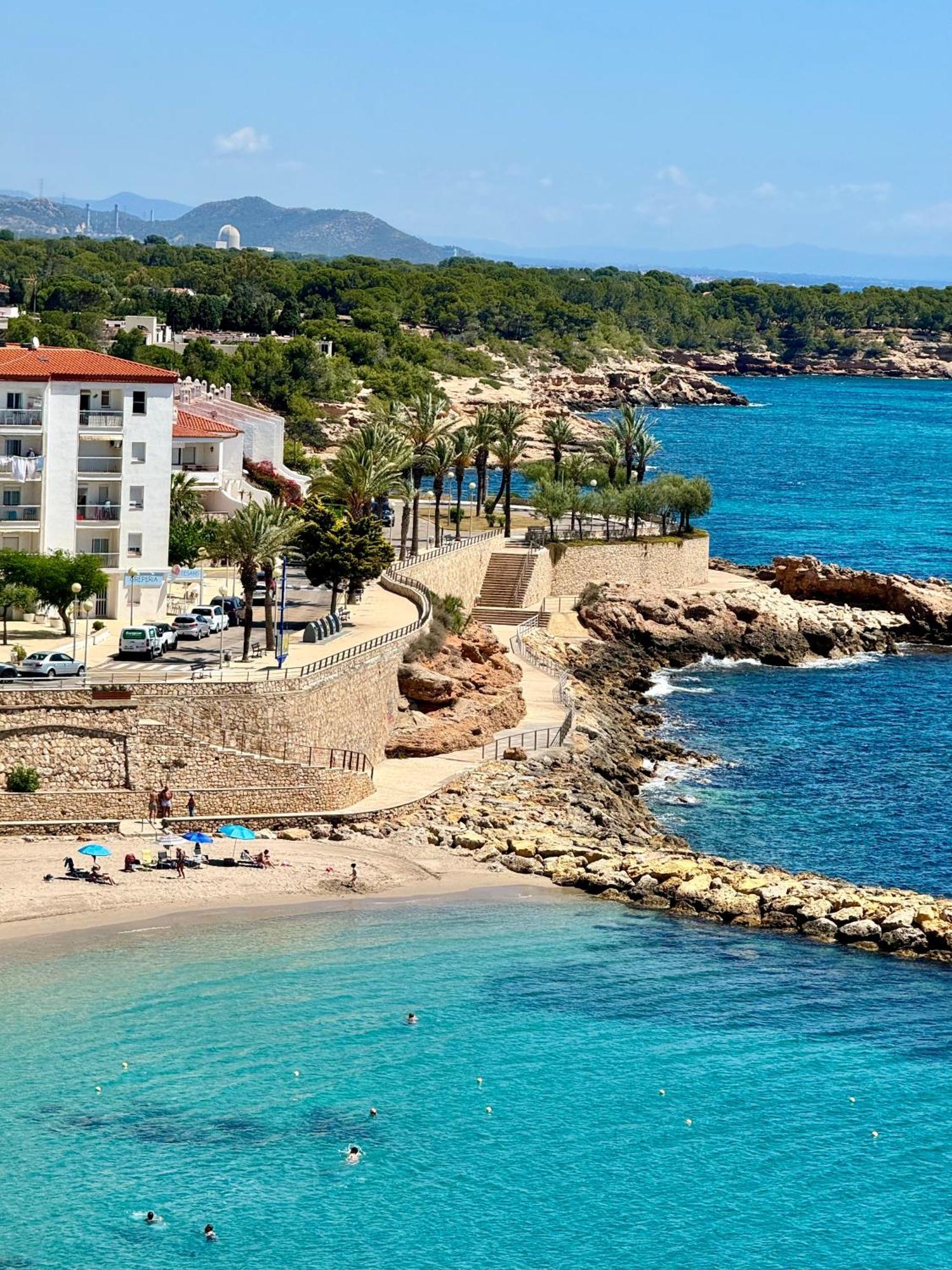 Charming Sea Front 3 Bedroom Apartment - Incredible Views! L'Ametlla de Mar Zewnętrze zdjęcie